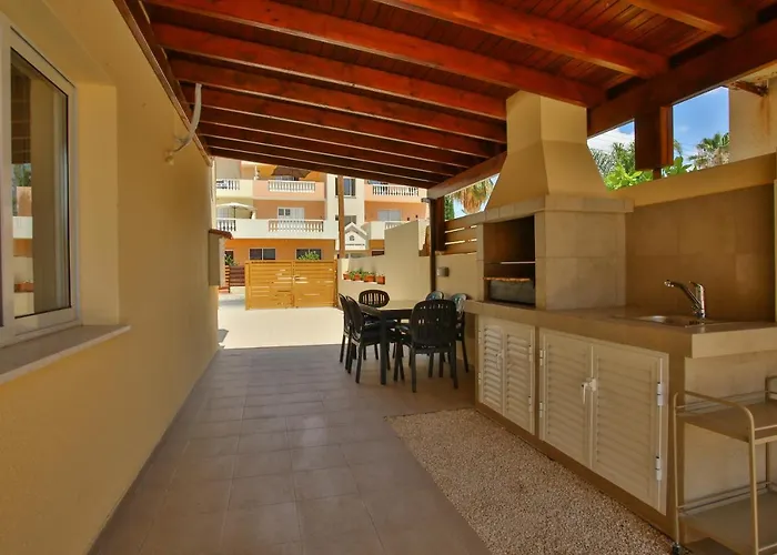 "Star House" Private Pool