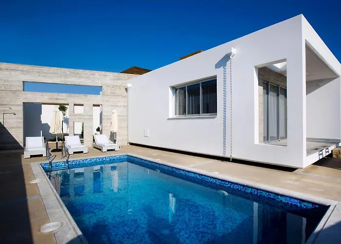 Paradise Cove Luxurious Beach Villas Cerulean 1 Bedroom Villa