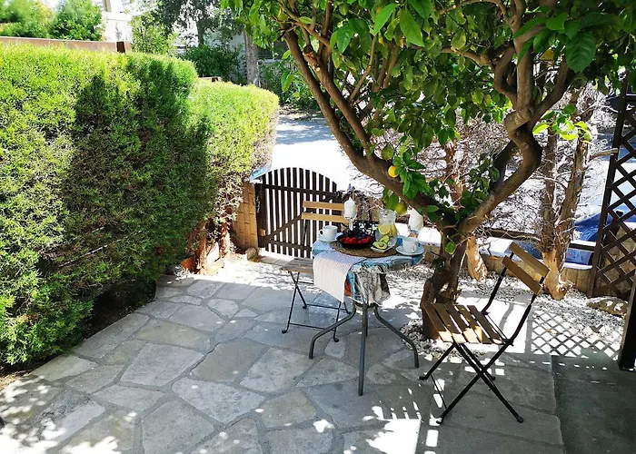 Tedy'S Townhouse-Margarita Gardens